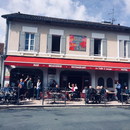 Logis Hotel Du Champ De Foire Saint-Aulaye-Puymangou ภายนอก รูปภาพ
